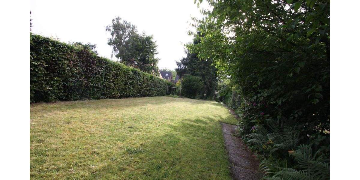 Reihenmittelhaus Krefeld Hüls - 2 Zimmer, 75 m&sup2;, 250.000&euro; | Angebot:25878466