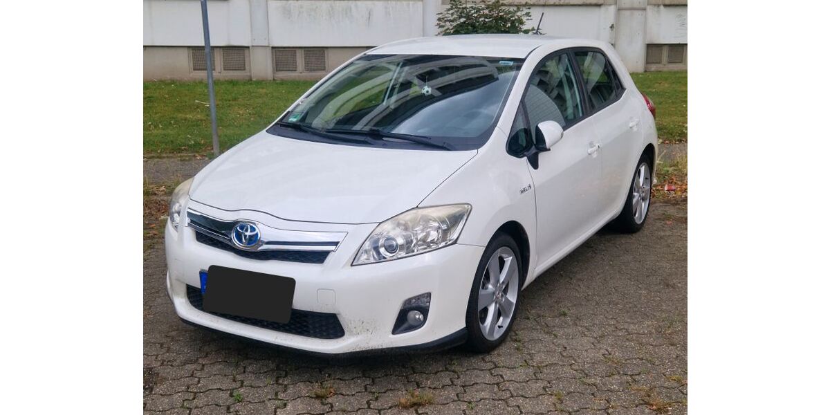 Toyota Auris 120.000 km 12.000 &euro; Neukirchen-Vluyn 47506