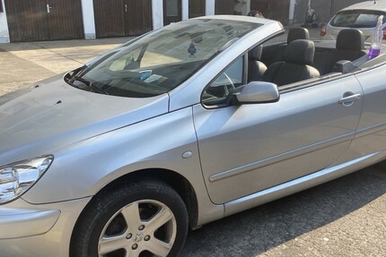 Peugeot 307 CC 88.000 km 4.495 &euro; Duisburg 47051