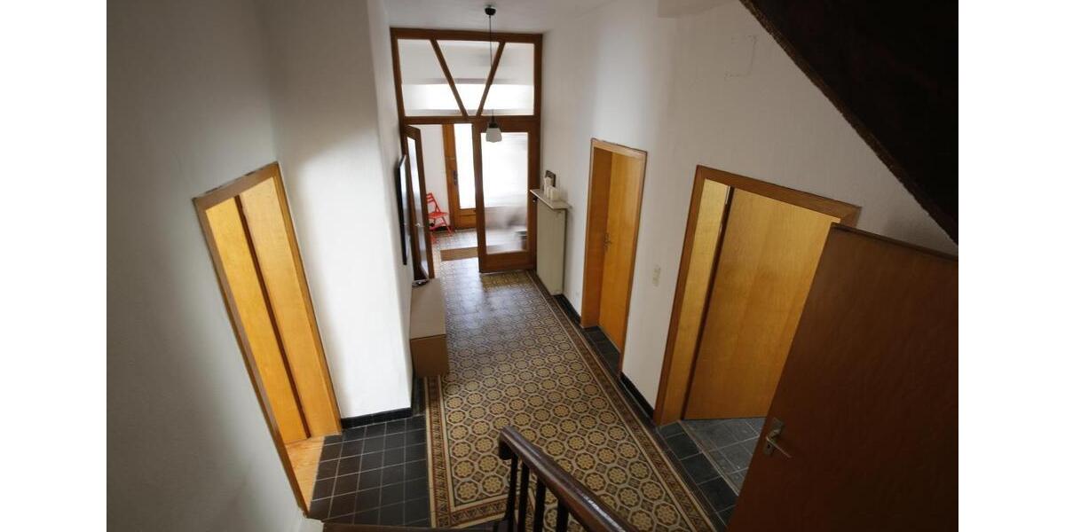 Mehrfamilienhaus, Wohnhaus Geldern - 10 Zimmer, 274 m&sup2;, 399.000&euro; | Angebot:25382252