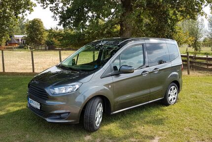 Ford Tourneo Courier 72.000 km 10.400 &euro; Alpen 46519