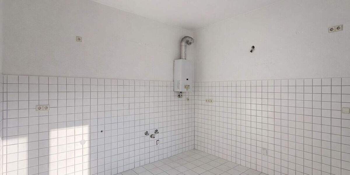 Etagenwohnung Krefeld Stadtmitte - 3 Zimmer, 97 m&sup2;, 625&euro; | Angebot:25796371