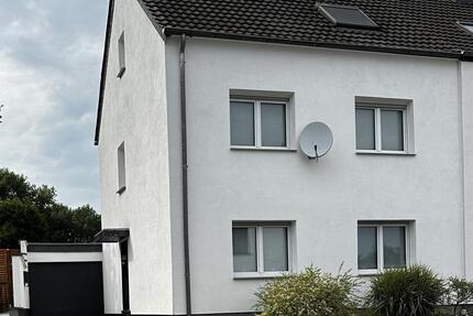 Haus Duisburg Hochheide - 10 Zimmer, 180 m&sup2;, 530.000&euro; | Angebot:26213235