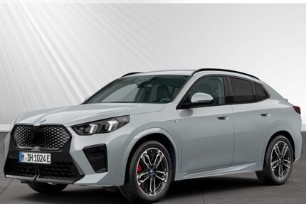 BMW iX2 2.290 km 42.890 &euro; Geldern 47608