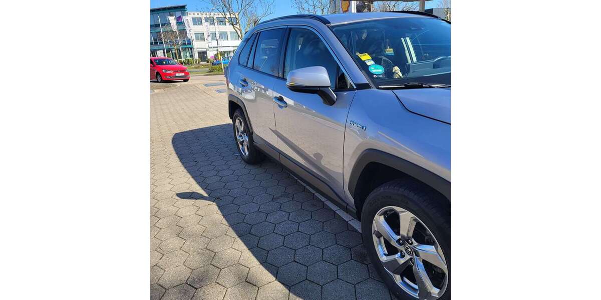 Toyota RAV 4 115.400 km 26.700 &euro; Krefeld, Stadt 47805