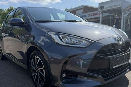 Toyota Yaris 66.905 km 15.900 &euro; Gelsenkirchen 45891