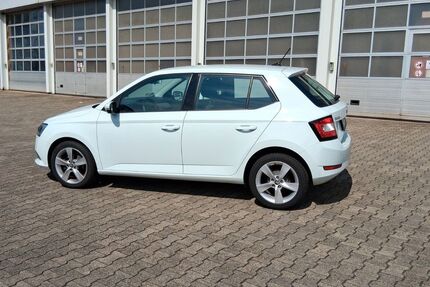 Skoda Fabia 77.200 km 8.400 &euro; Gladbeck 45964