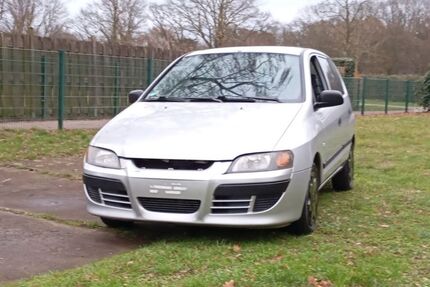 Mitsubishi Space Star 230.000 km 700 &euro; Dinslaken 46537