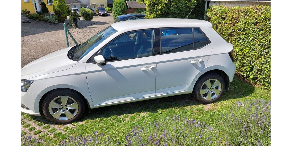 Skoda Fabia 88.900 km 8.900 &euro; Essen 45259
