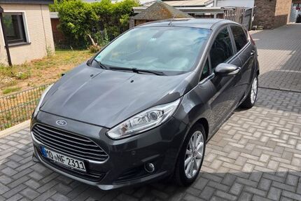 Ford Fiesta 67.300 km 6.990 &euro; Moers 47445