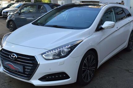 Hyundai i40 133.000 km 8.250 &euro; Mülheim an der Ruhr 45473