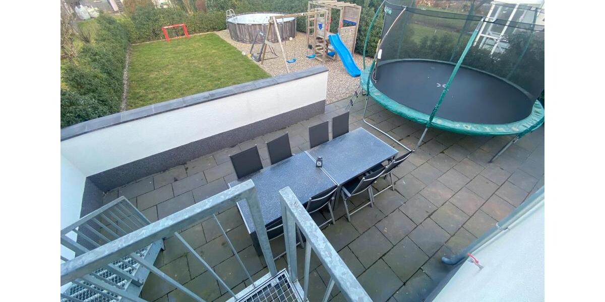 Doppelhaushälfte Duisburg Huckingen - 7 Zimmer, 120 m&sup2;, 599.000&euro; | Angebot:26268726