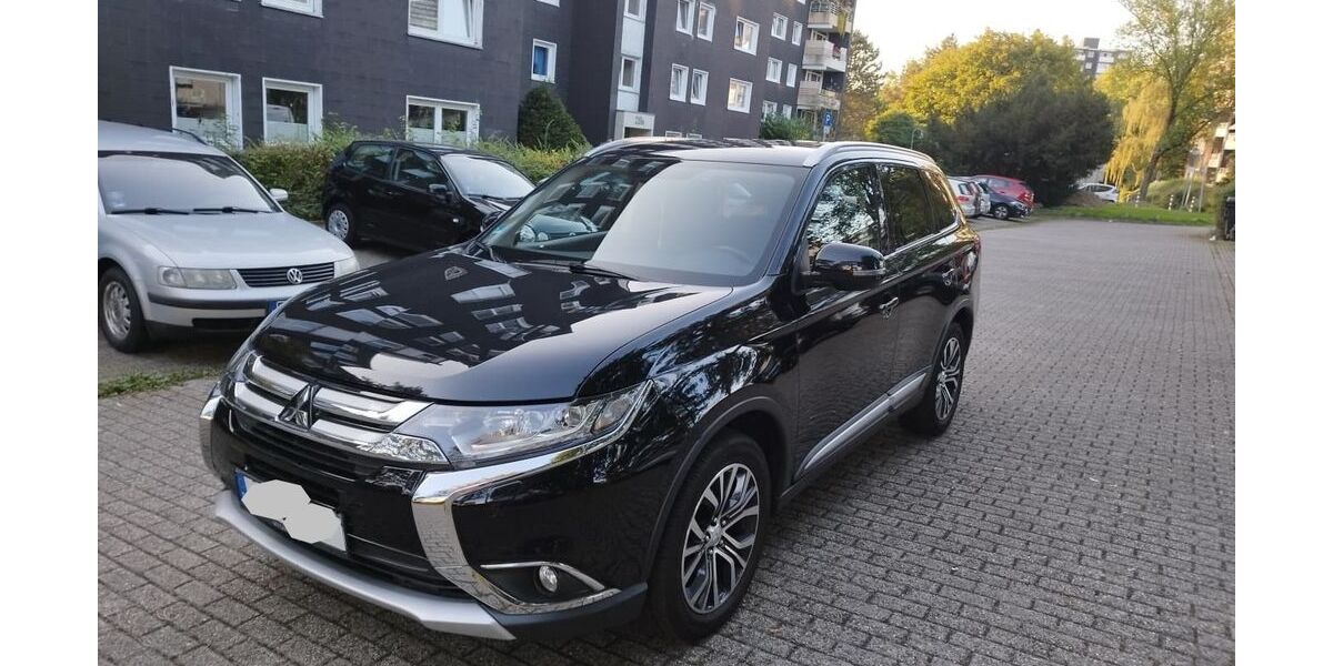 Mitsubishi Outlander 143.000 km 10.800 &euro; Essen 45277
