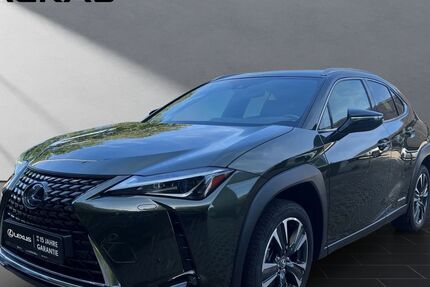 Lexus UX 49.526 km 26.280 &euro; Wesel 46485