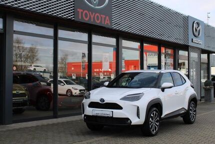 Toyota Yaris Cross 51.322 km 22.992 &euro; Moers 47441