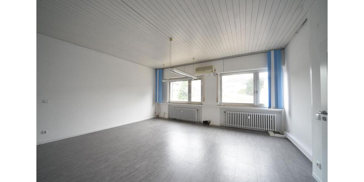 Gewerbeobjekt Oberhausen Alt-Oberhausen - 1.828&euro; | Angebot:26042184