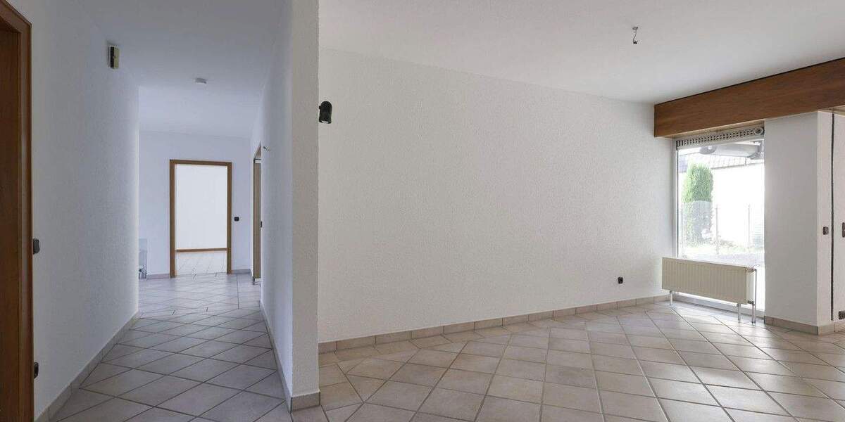 Bungalow Duisburg Alt-Homberg - 7 Zimmer, 190 m&sup2;, 599.000&euro; | Angebot:25716922