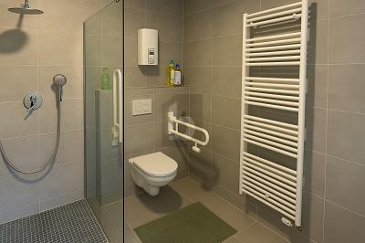 SOLIDE RENDITE IN BEGEHRTER LAGE - Mehrfamilienhaus, Wohnhaus Duisburg Laar | Angebot:26184349