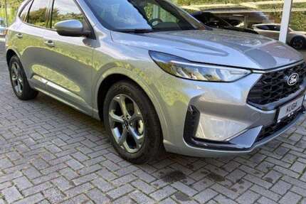 Ford Kuga 1.127 km 29.990 &euro; Voerde 46562