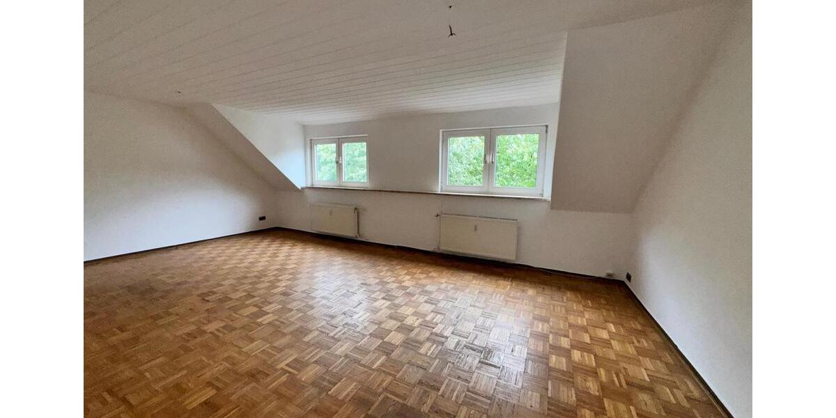 Maisonettenwohnung Duisburg Mittelmeiderich - 4 Zimmer, 103 m&sup2;, 900&euro; | Angebot:26049782