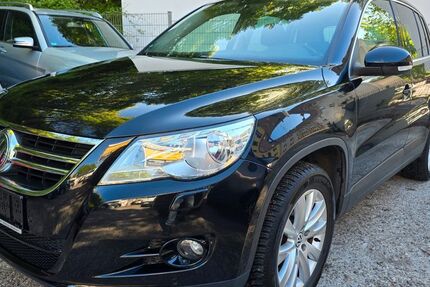 VW Tiguan 126.000 km 7.900 &euro; Essen 45144