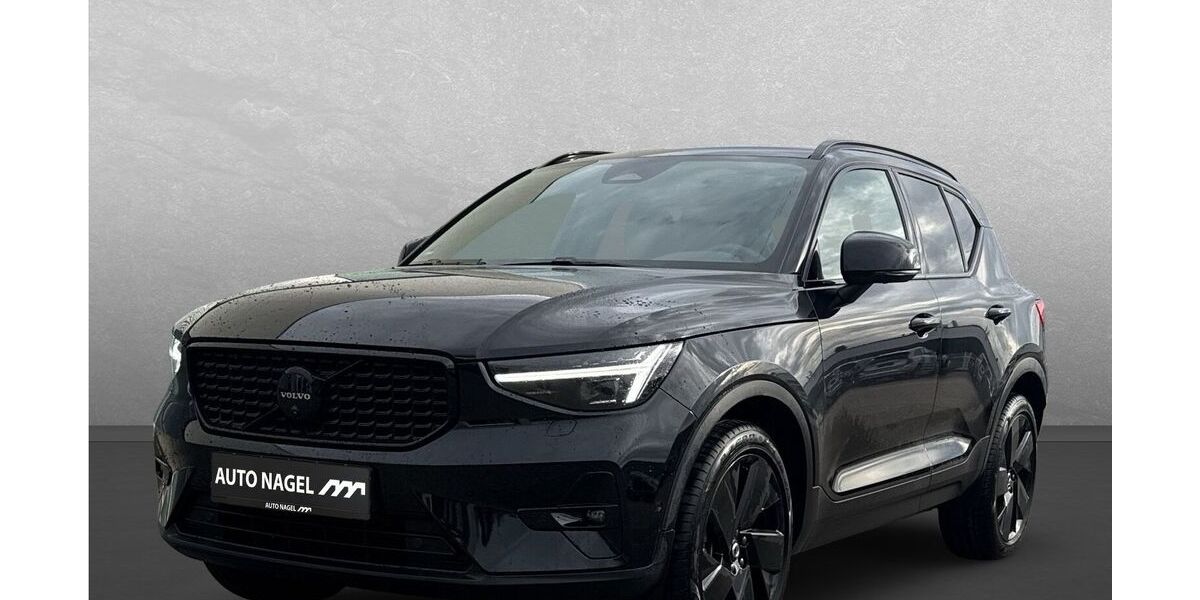 Volvo XC40 13.334 km 36.880 &euro; Moers 47441