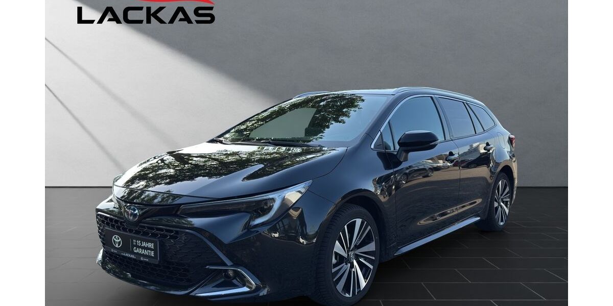Toyota Corolla 12.422 km 27.950 &euro; Wesel 46485