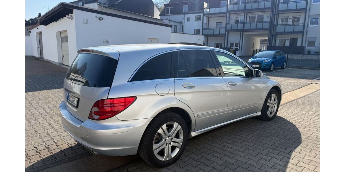 Mercedes-Benz R 320 375.227 km 4.950 &euro; BOTTROP 46242