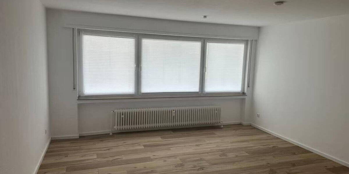 Etagenwohnung Krefeld Uerdingen - 1 Zimmer, 45 m&sup2;, 550&euro; | Angebot:26188325