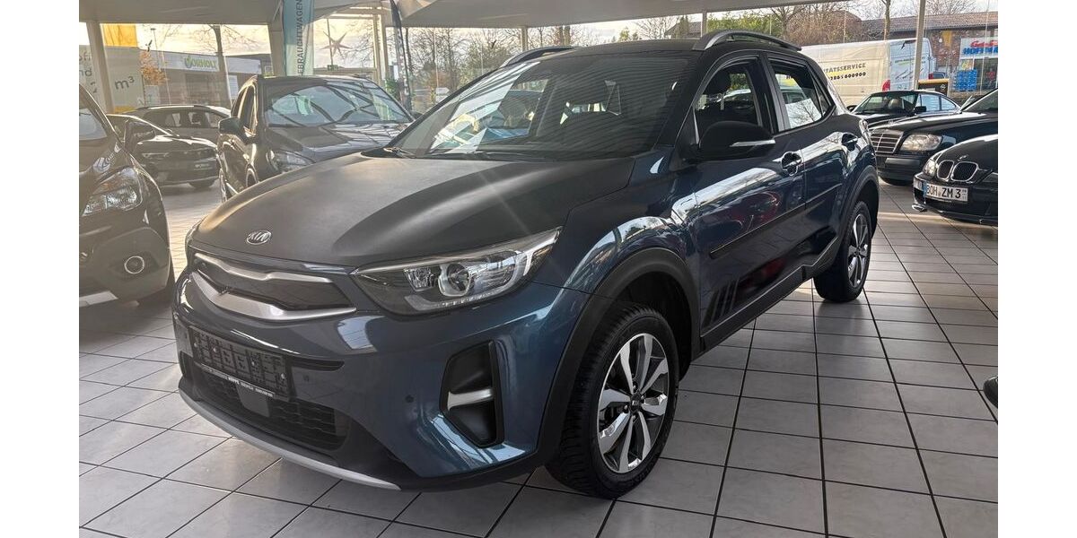 Kia Stonic 18.800 km 15.890 &euro; Raesfeld 46348