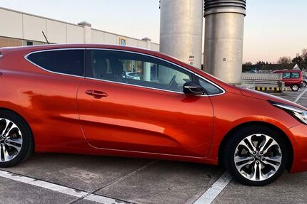 Kia pro ceed / ProCeed 150.000 km 6.500 &euro; Essen 45145