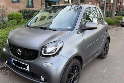Smart ForTwo 26.500 km 9.600 &euro; Krefeld 47799