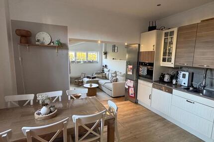 Haus Duisburg Hamborn - 4 Zimmer, 66 m&sup2;, 165.000&euro; | Angebot:26222137