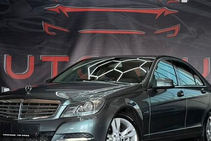 Mercedes-Benz C 220 147.378 km 11.900 &euro; Voerde 46562