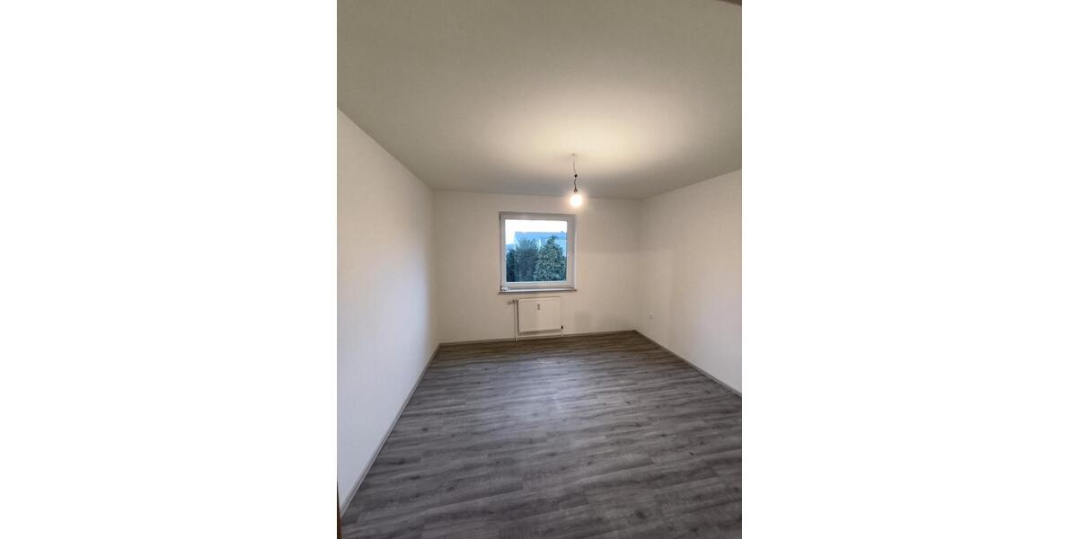 Etagenwohnung Essen Stadtbezirk VI - 3 Zimmer, 78 m&sup2;, 159.000&euro; | Angebot:26250401