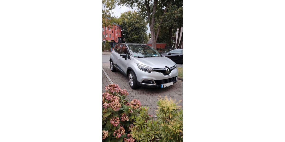 Renault Captur 109.000 km 9.900 &euro; Essen 45359
