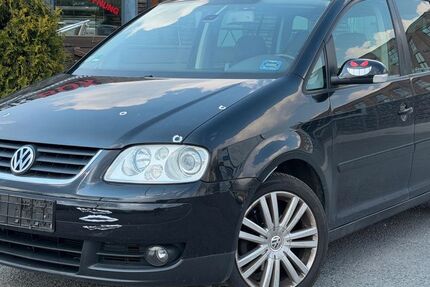 VW Touran 216.626 km 1.500 &euro; Gelsenkirchen 45884