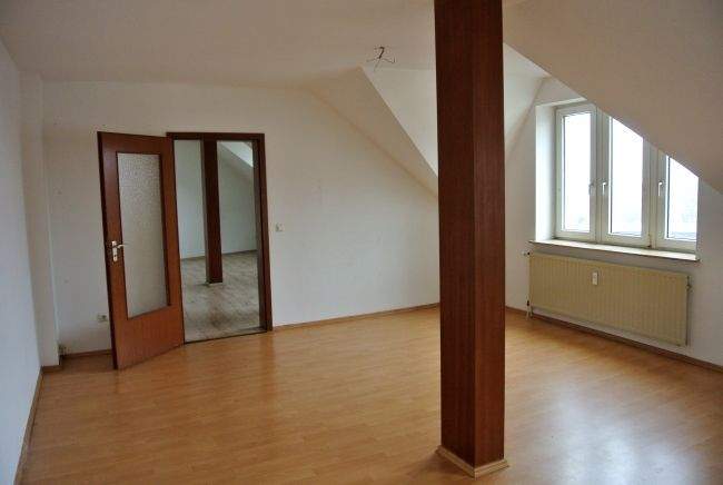 Etagenwohnung Mülheim an der Ruhr Mitte-Ost - 3 Zimmer, 98 m&sup2;, 650&euro; | Angebot:26128709