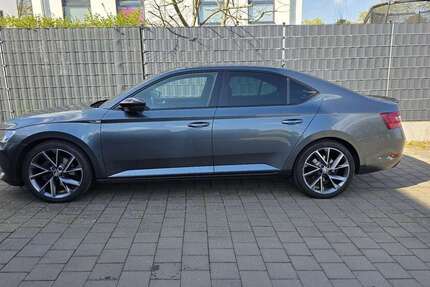 Skoda Superb 105.000 km 16.500 &euro; Oppum (Krefeld) 47809