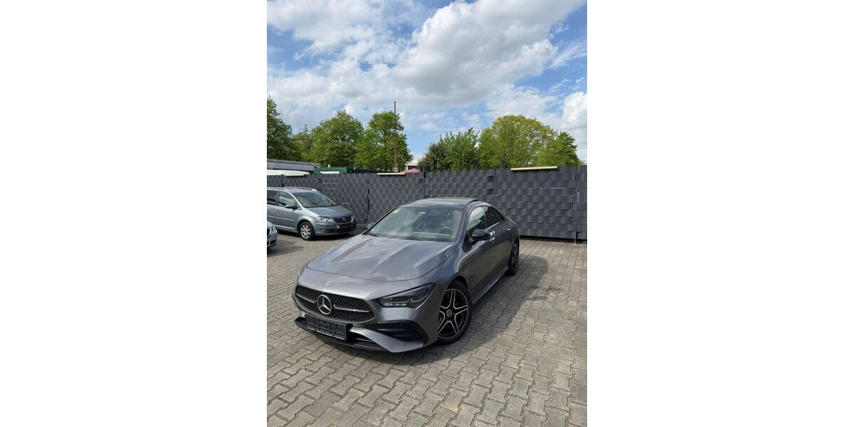 Mercedes-Benz CLA 200 64.000 km 41.650 &euro; Oberhausen 46045