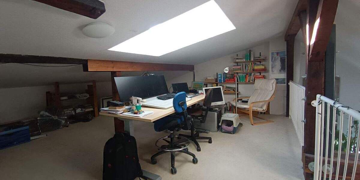 Terrassenwohnung Krefeld Stadtmitte - 3 Zimmer, 142 m&sup2;, 389.000&euro; | Angebot:26273940