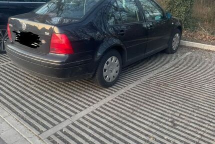 VW Bora 209.500 km 999 &euro; Duisburg 47059