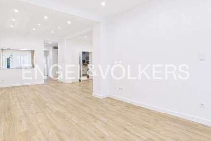 Haus Krefeld Bockum - 8 Zimmer, 290 m&sup2;, 950.000&euro; | Angebot:24459274