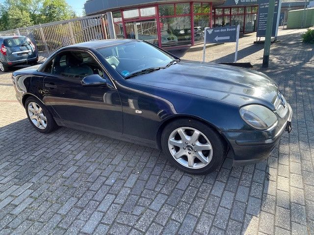 Mercedes-Benz SLK 230 222.994 km 1.255 &euro; Duisburg 47138
