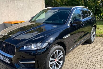 Jaguar F-Pace 115.000 km 16.300 &euro; Duisburg 47169