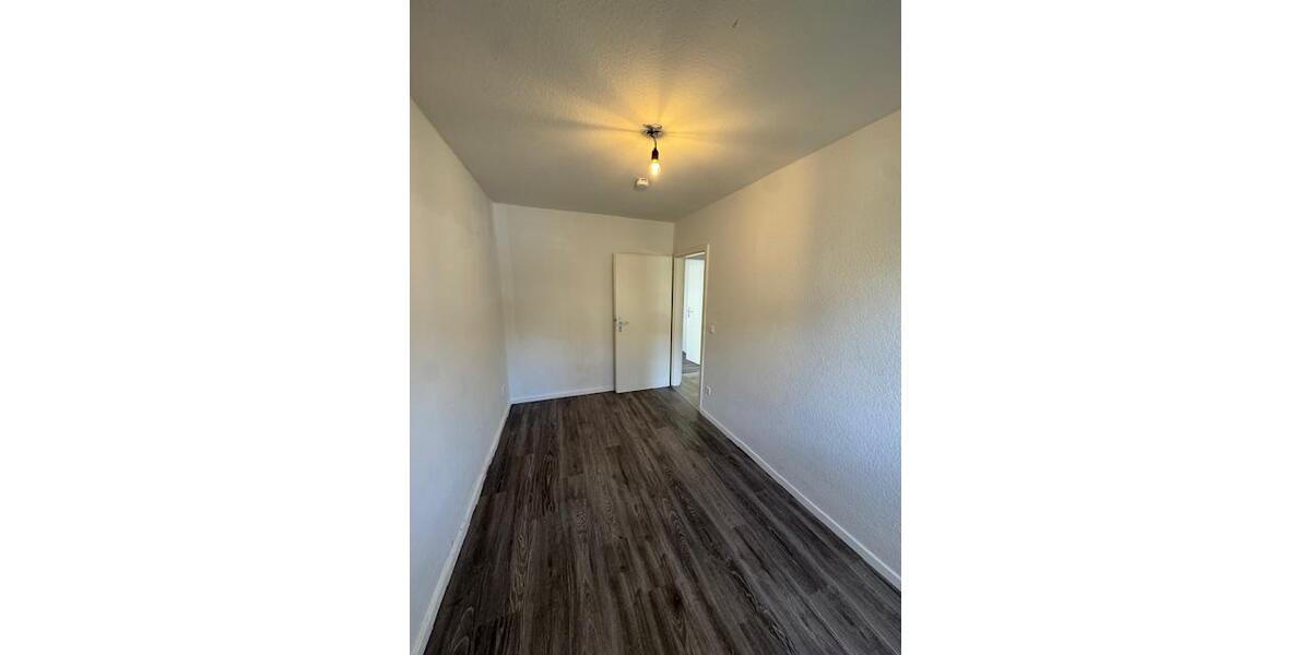 Erdgeschoßwohnung Duisburg Mittelmeiderich - 2 Zimmer, 46 m&sup2;, 359&euro; | Angebot:26049210