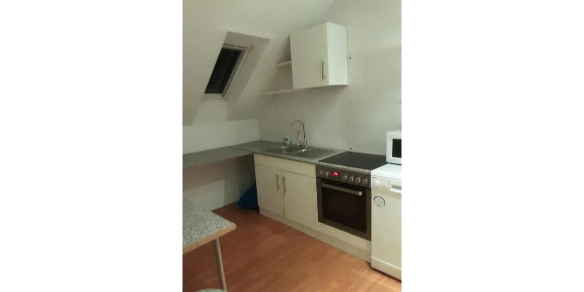 Reihenhaus Duisburg Essenberg - 9 Zimmer, 207 m&sup2;, 220.000&euro; | Angebot:24774566