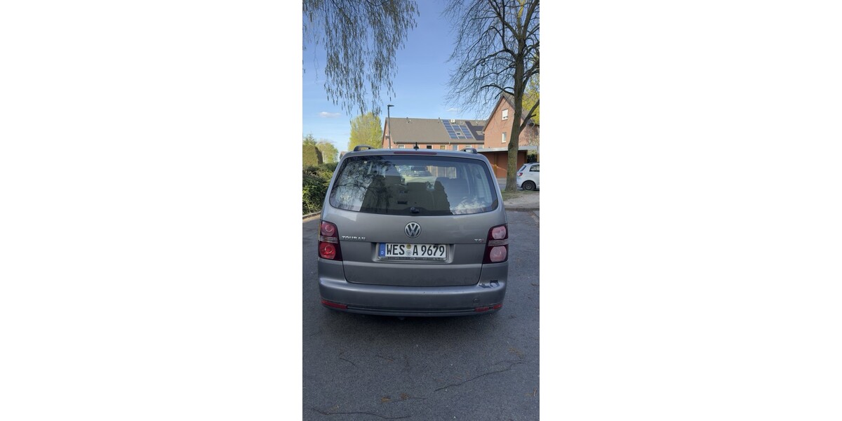 VW Touran 176.299 km 3.650 &euro; Rheinberg 47495