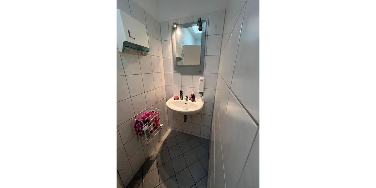 Gewerbeobjekt Oberhausen Alt-Oberhausen - 1.056&euro; | Angebot:26042185