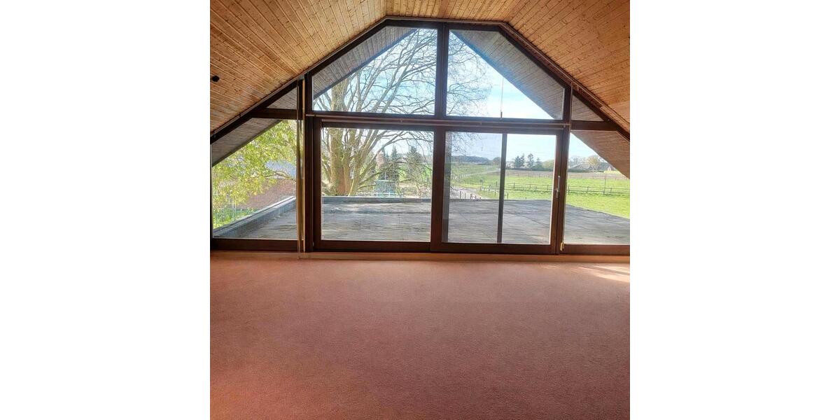 Etagenwohnung Wesel Fusternberg - 3.5 Zimmer, 135 m&sup2;, 329.000&euro; | Angebot:26088737